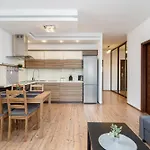 Lea Cosy Apartment